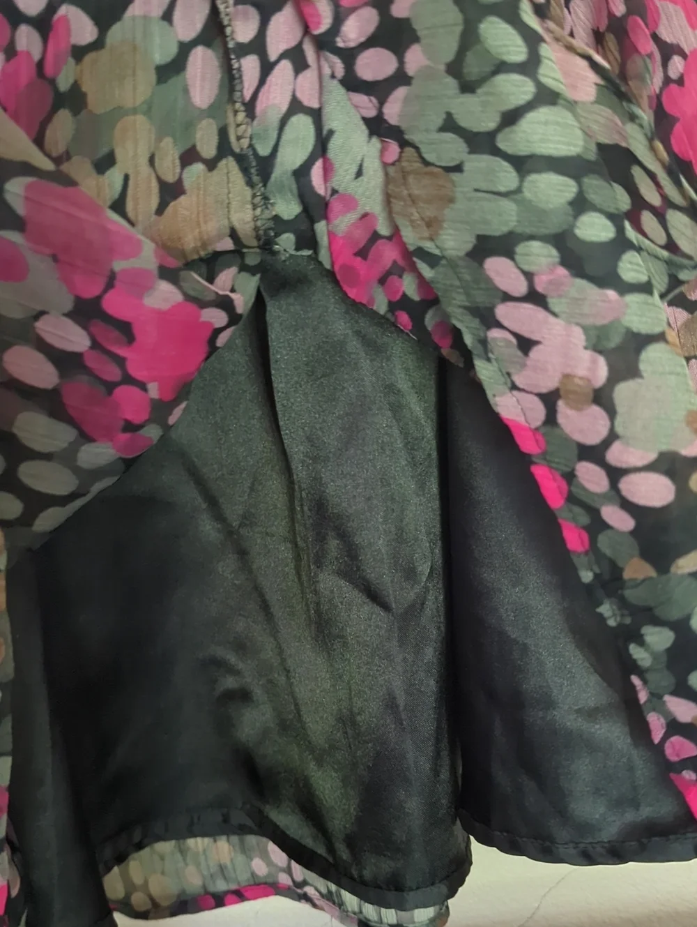Dkny preloved beautiful
